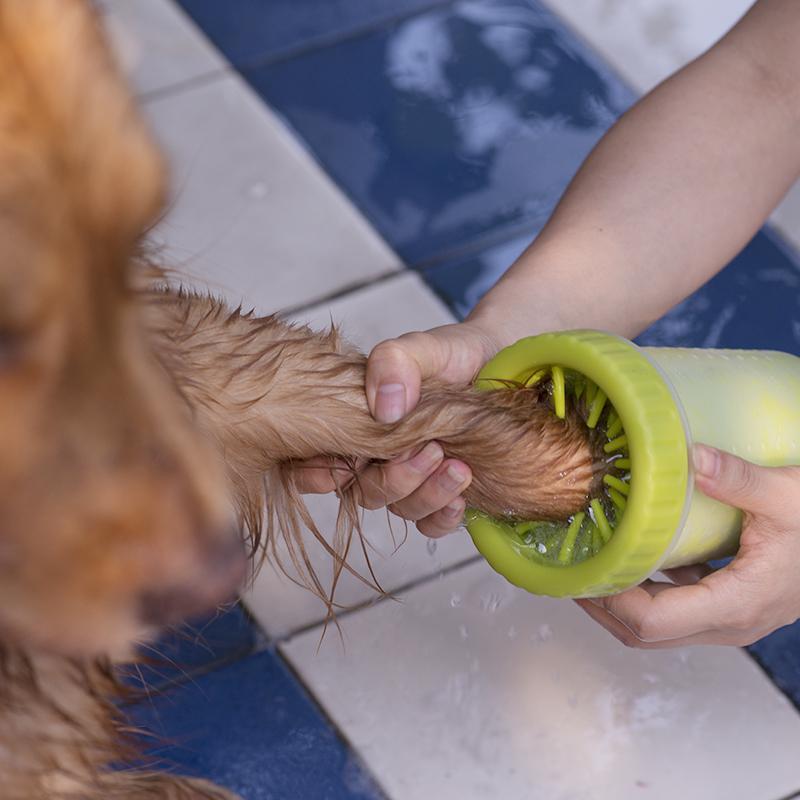 pet paw cleaner